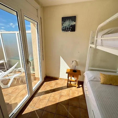 Agi Solimar Atico Apartamento